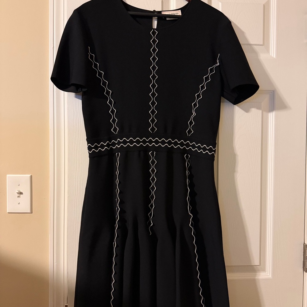 Alexander McQueen Black Dress with White Detailing